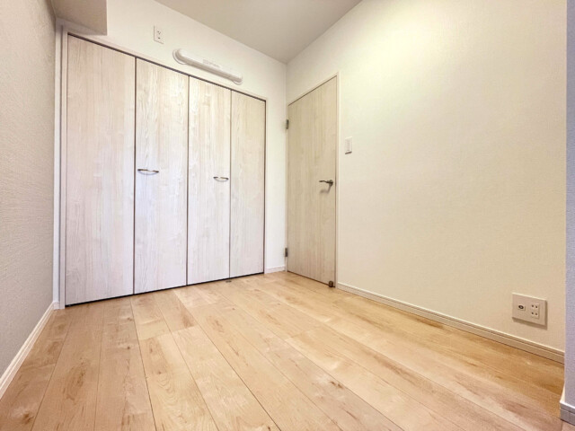 朝日クレス・パリオ西落合 洋室2