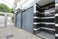 グランジュール明大前 ゴミ・自転車置場