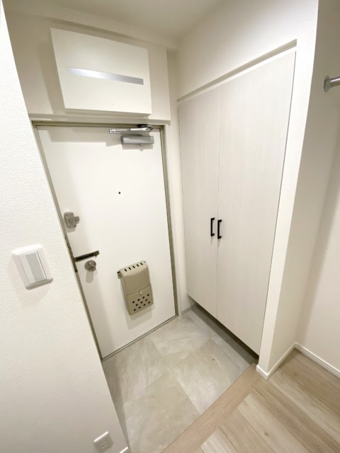 NK五反田コータース 玄関