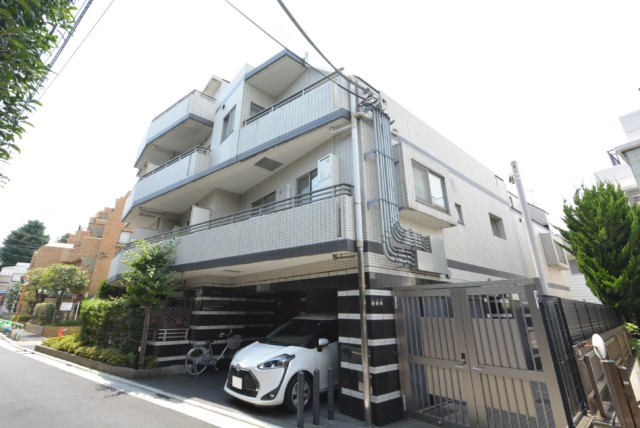 グランジュール明大前 外観