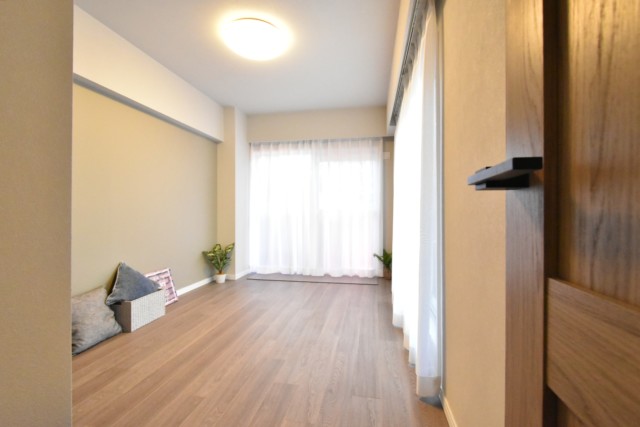 ライオンズマンション広尾第２ 洋室2