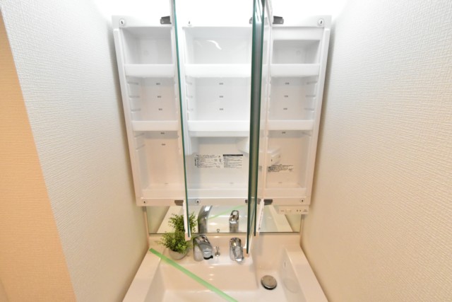 中央マンション 洗面室