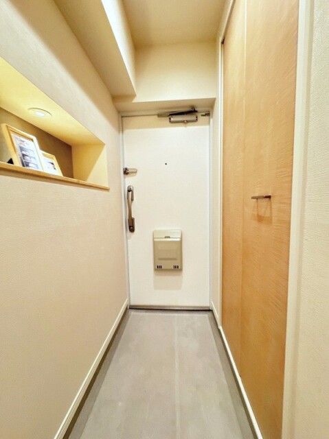 第18宮廷マンション 玄関廊下