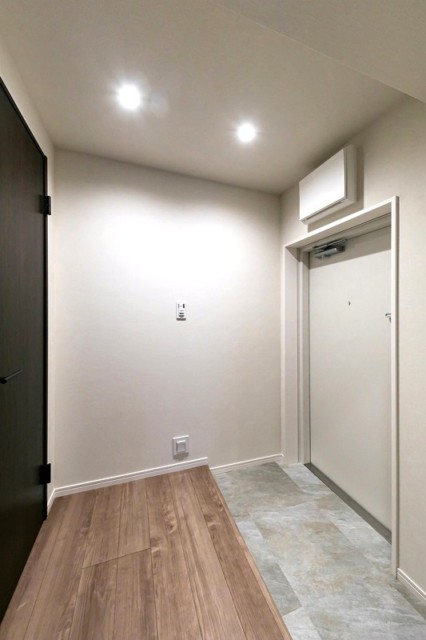 目白フラワーハイホーム　玄関