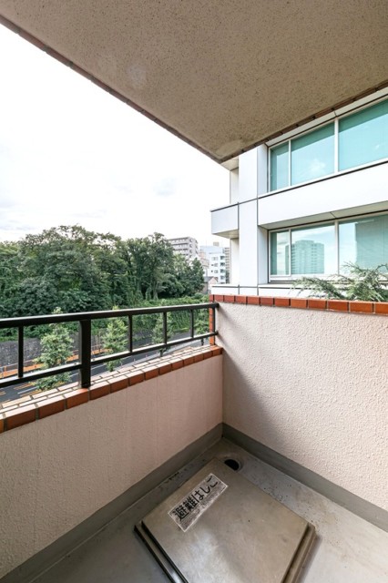 目白フラワーハイホーム　バルコニー