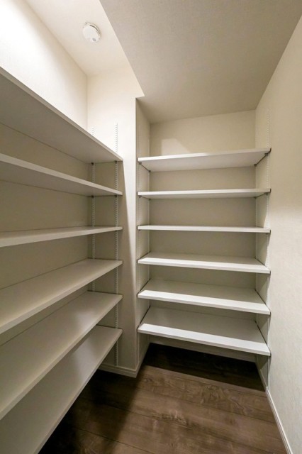 目白フラワーハイホーム　玄関