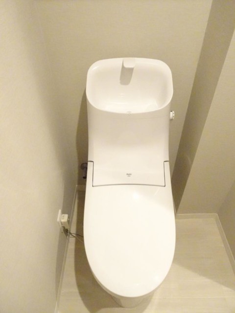 エクセルシオール新宿戸山　トイレ