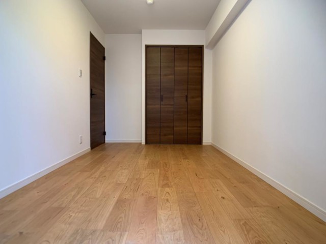 エクセルシオール新宿戸山　洋室