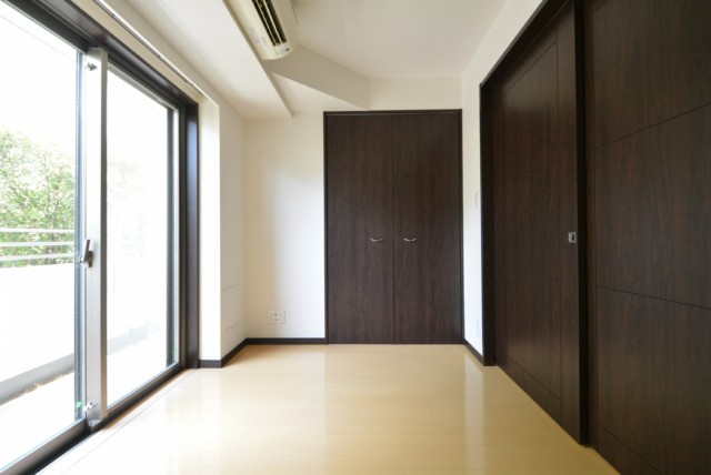 グランジュール明大前 洋室