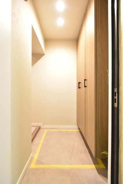 ライオンズマンション広尾第２ 玄関