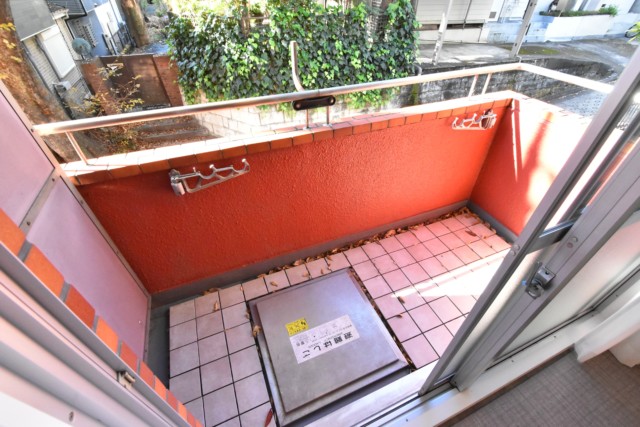 ライオンズマンション広尾第２ 西向きバルコニー