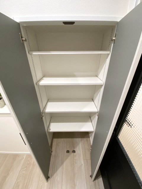 NK五反田コータース 玄関