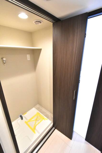 初台中央マンション 玄関