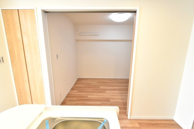 サンドエル松原 洋室2