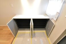 駒場ネオパレス 玄関 駒場ネオパレス 玄関