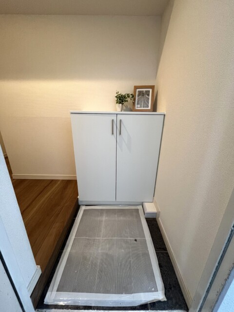 モナーク三軒茶屋 玄関廊下