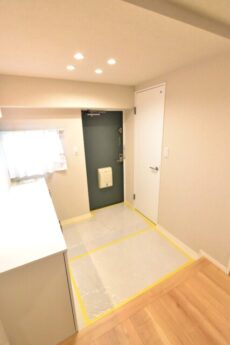 駒場ネオパレス 玄関 駒場ネオパレス 玄関