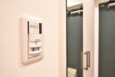 駒場ネオパレス 玄関 駒場ネオパレス 玄関