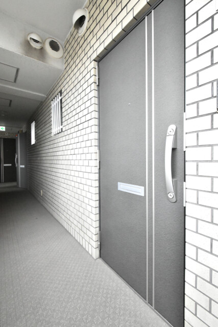 藤和三軒茶屋コープ 玄関