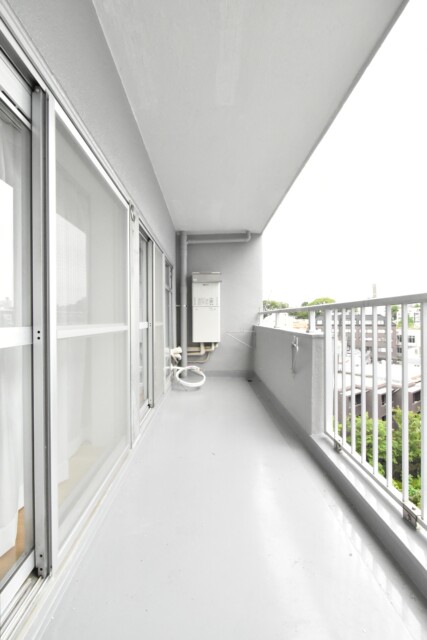 駒場ネオパレス バルコニー 駒場ネオパレス バルコニー