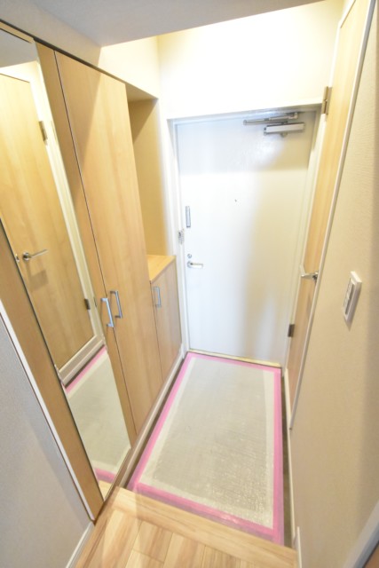 サンドエル松原 玄関