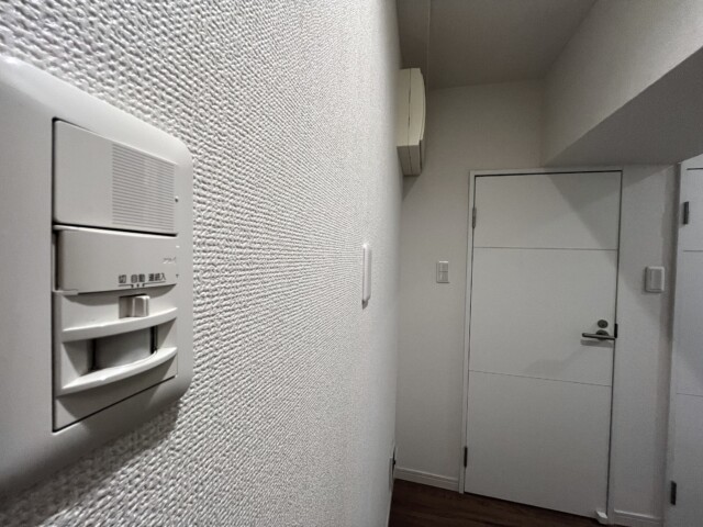 モナーク三軒茶屋 玄関廊下