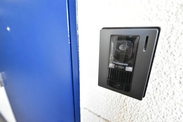 サンドエル松原 玄関