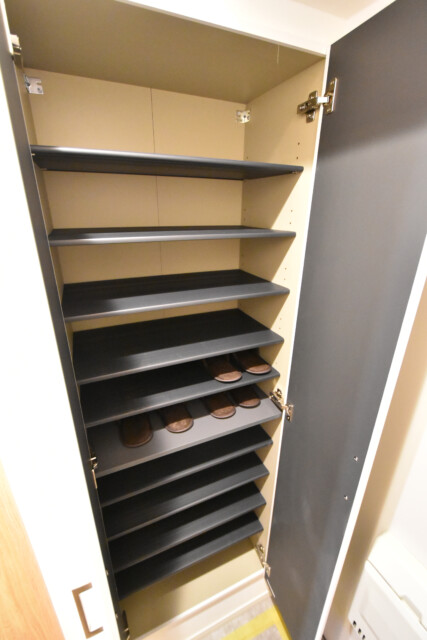 藤和三軒茶屋コープ 玄関