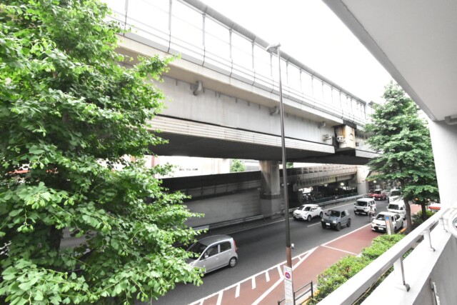 駒場ネオパレス バルコニー 駒場ネオパレス バルコニー