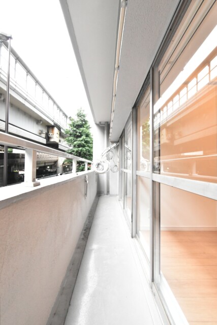 駒場ネオパレス バルコニー 駒場ネオパレス バルコニー