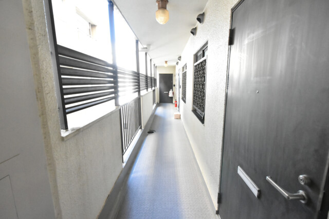 藤和大久保コープ 玄関