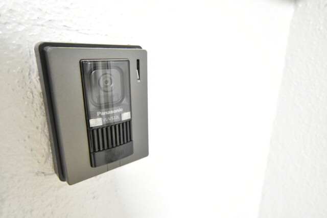 駒場ネオパレス 玄関