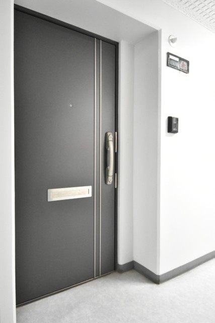 メガロン御殿山 玄関