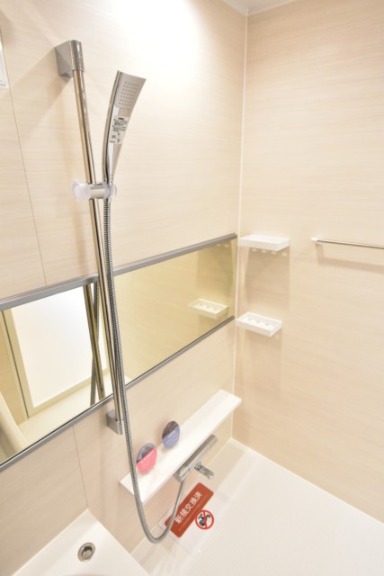 メガロン御殿山 浴室