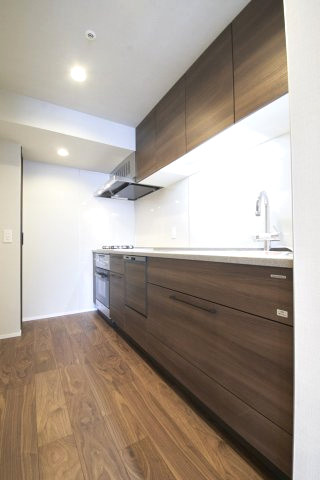 ラグナタワー K