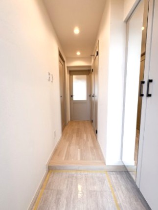 ワコーレ三軒茶屋 玄関廊下 ワコーレ三軒茶屋 玄関廊下