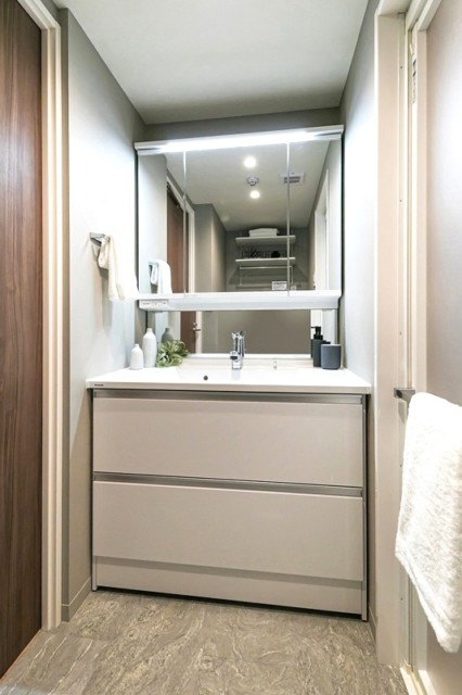 コスモ三軒茶屋 洗面室 コスモ三軒茶屋 洗面室