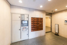 コスモ三軒茶屋 エントランス コスモ三軒茶屋 エントランス