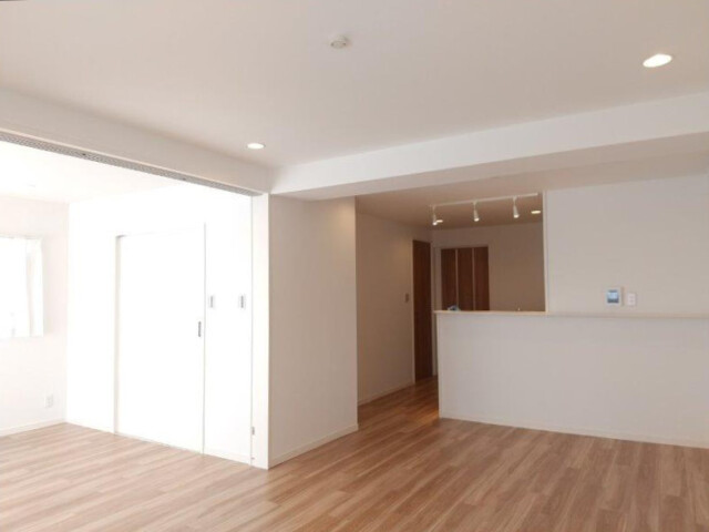 成城アンバサダー LDK+洋室3