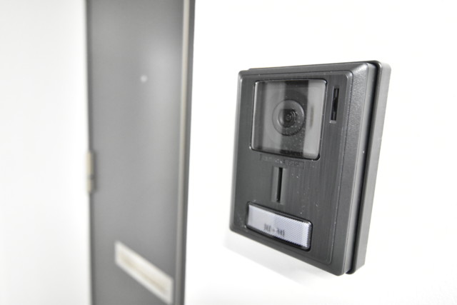 メガロン御殿山 玄関