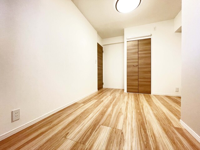 明大前グランドハイツ 洋室1