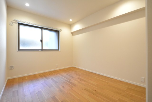 クリオ恵比寿弐番館 洋室1