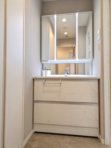 リシェ広尾 洗面室