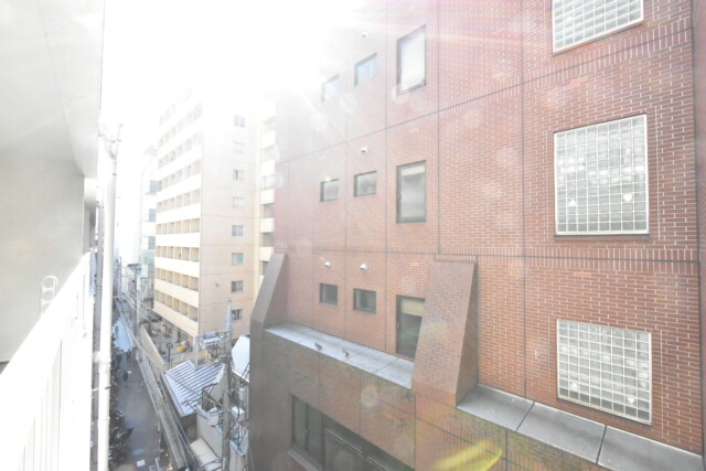 ブロードウェイ (47)バルコニー