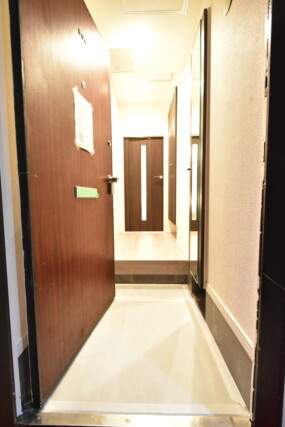 ブロードウェイ (3)玄関