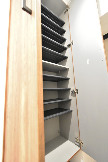 中央マンション 玄関