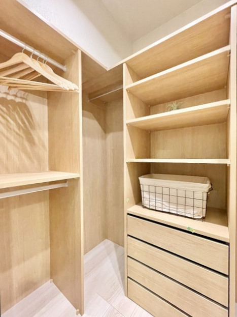 ニューライフ西早稲田 洋室2