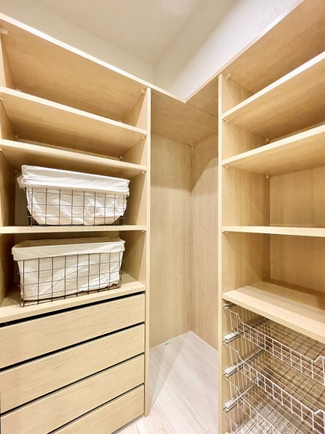 ニューライフ西早稲田 洋室1