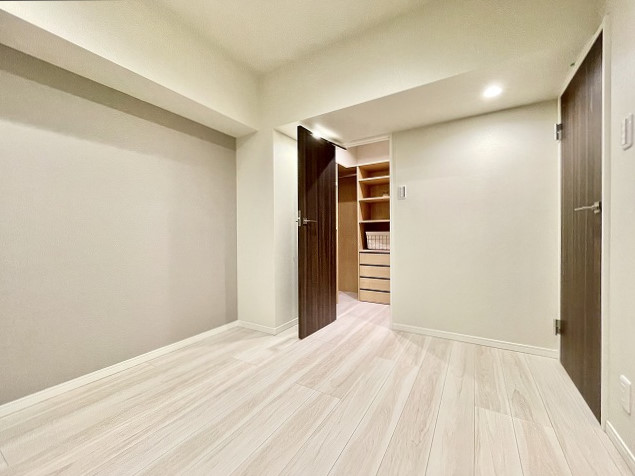 ニューライフ西早稲田 洋室2