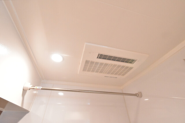 秀和第二南平台レジデンス 浴室